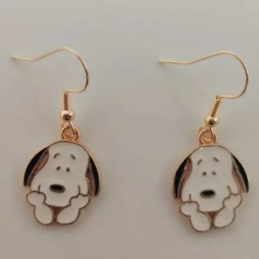 Snoopy enamel earrings